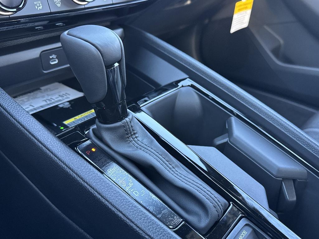 new 2025 Honda Accord Hybrid car, priced at $33,317
