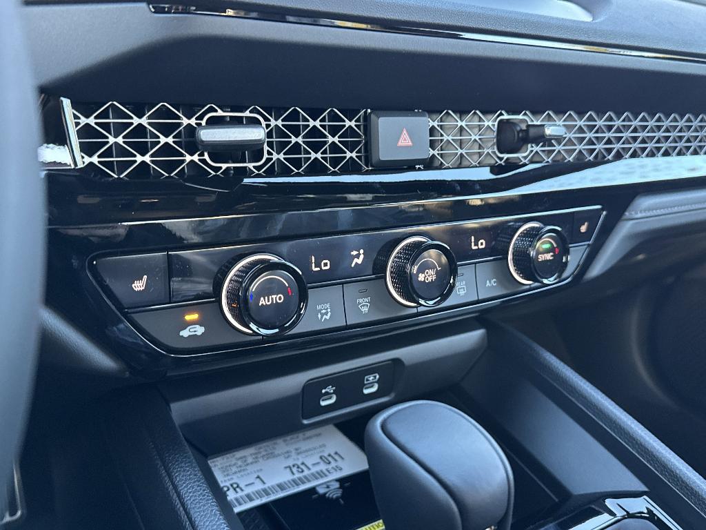 new 2025 Honda Accord Hybrid car, priced at $33,317