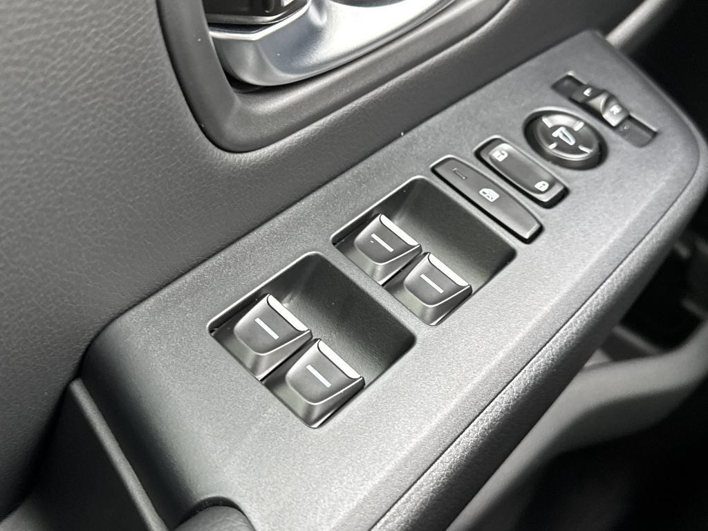 new 2025 Honda Pilot car, priced at $47,918