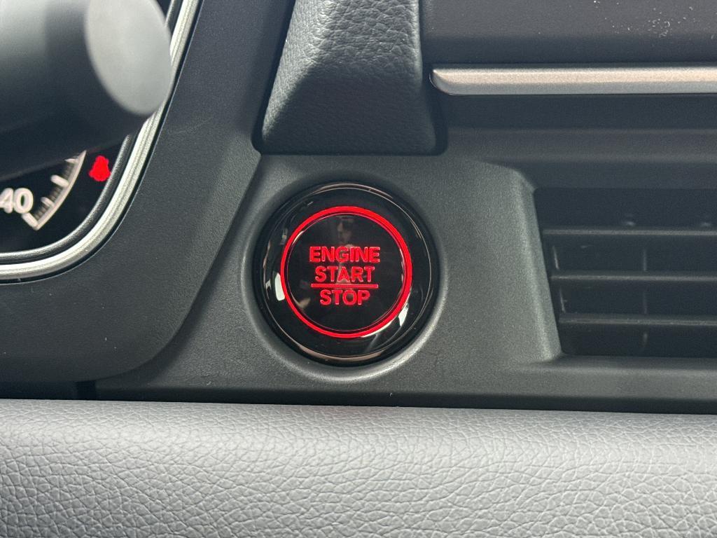 new 2025 Honda Pilot car, priced at $47,918