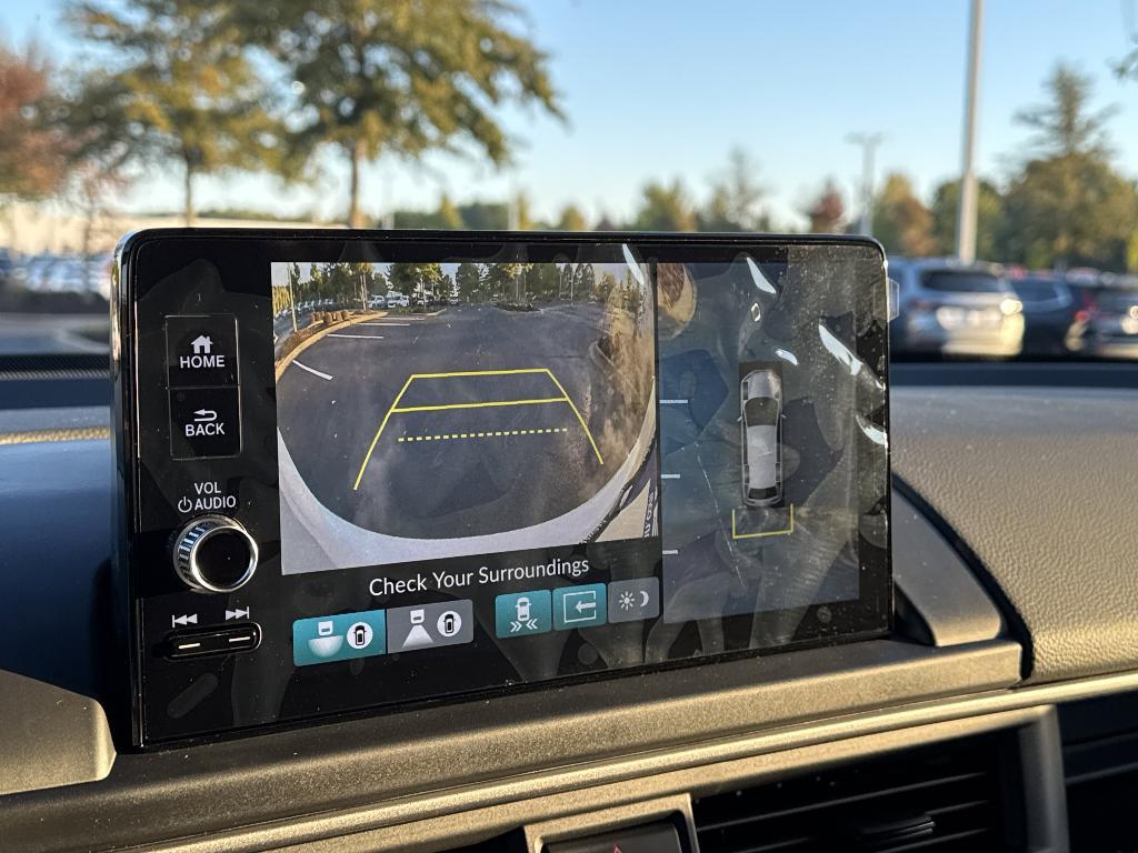 new 2025 Honda Pilot car, priced at $56,530