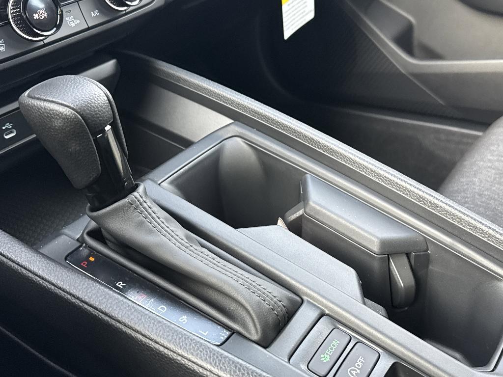 new 2025 Honda Accord car, priced at $31,046