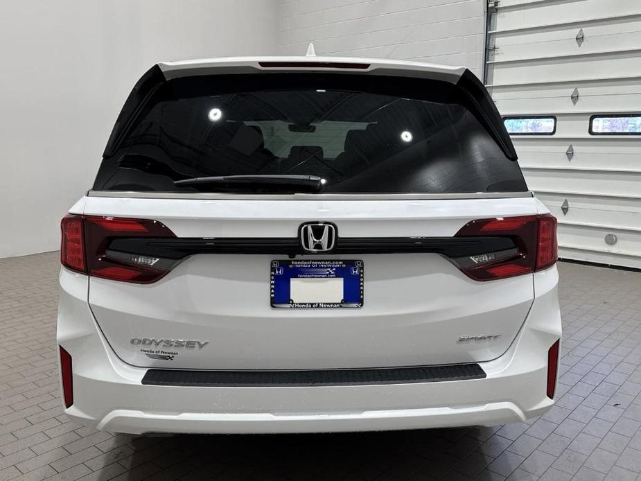 new 2025 Honda Odyssey car, priced at $44,920