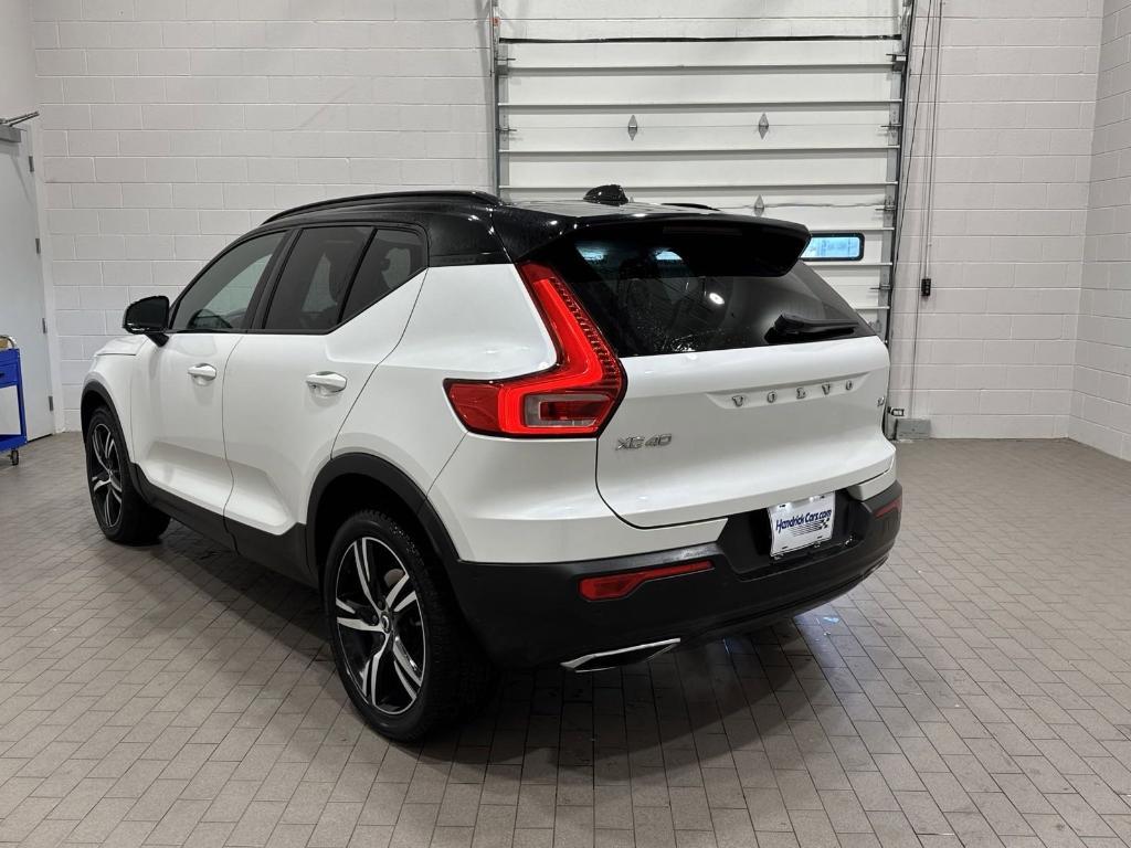 used 2019 Volvo XC40 car, priced at $18,725