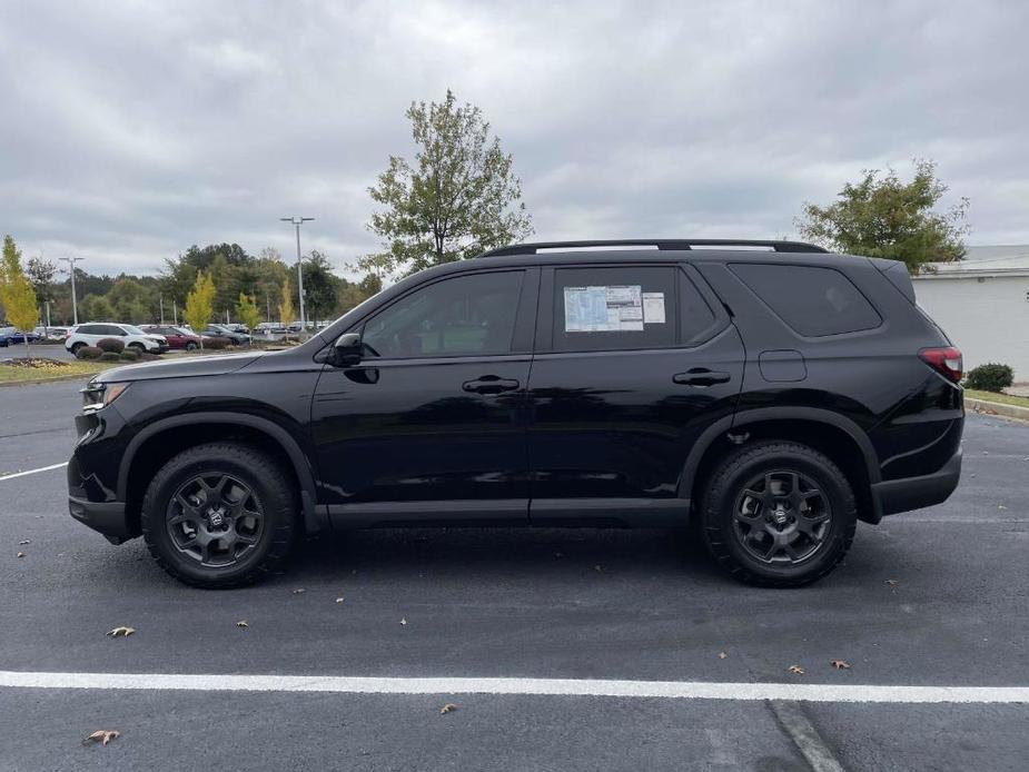 new 2025 Honda Pilot car, priced at $48,763