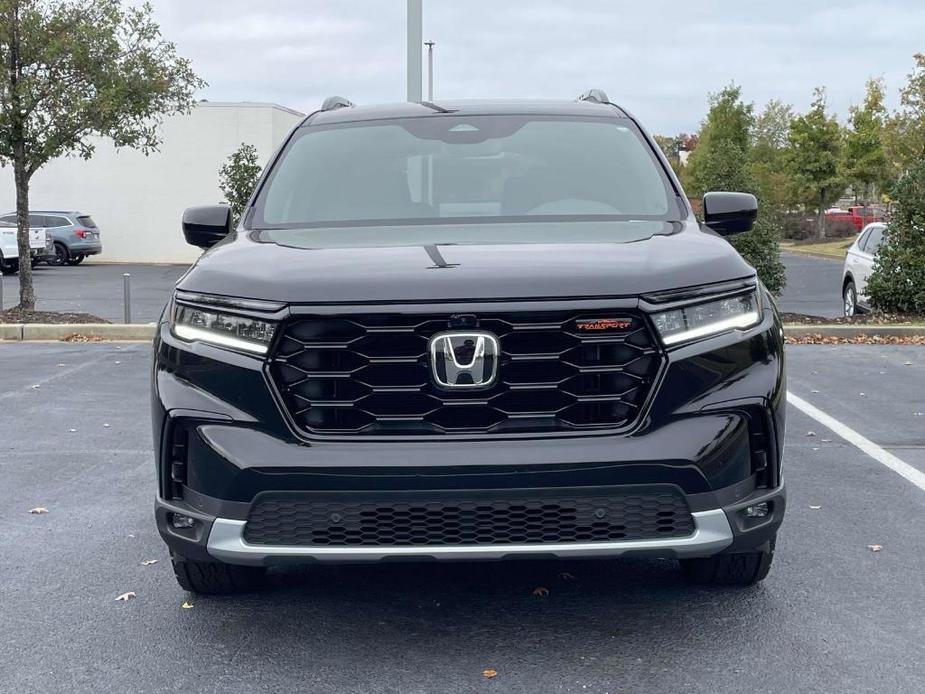 new 2025 Honda Pilot car, priced at $48,763