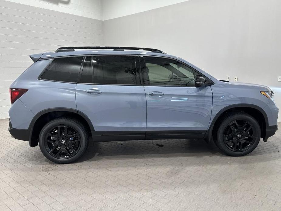 new 2025 Honda Passport car, priced at $50,320