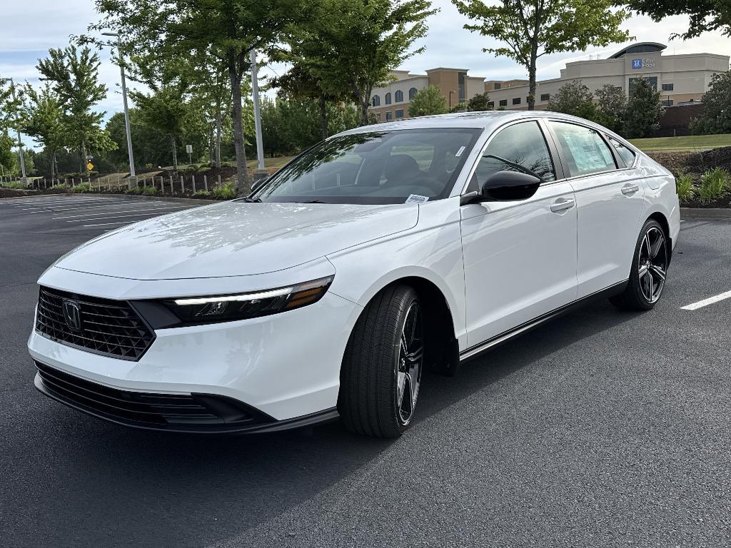 new 2025 Honda Accord Hybrid car, priced at $33,539