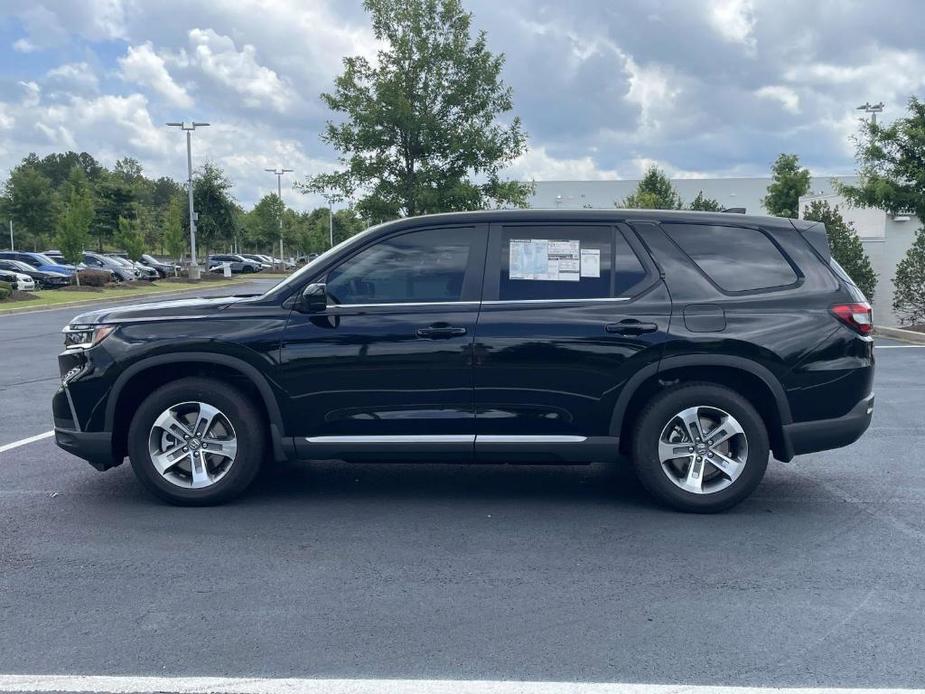 new 2025 Honda Pilot car, priced at $45,528