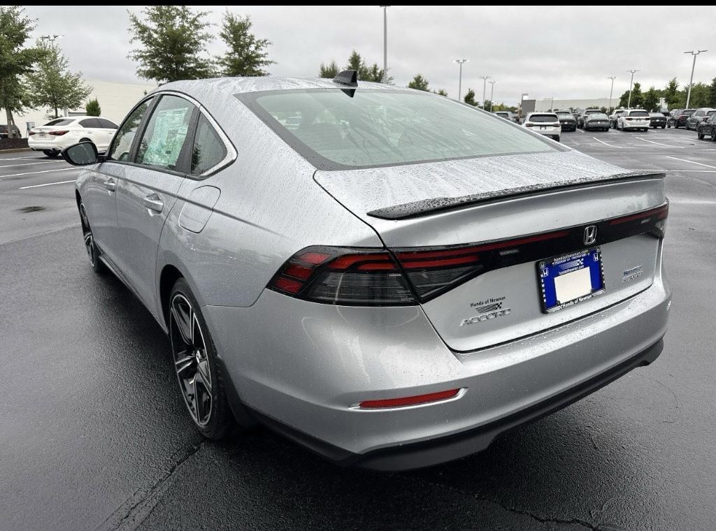 new 2025 Honda Accord Hybrid car, priced at $33,317