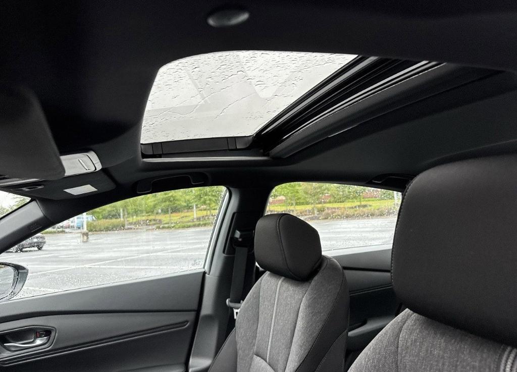 new 2025 Honda Accord Hybrid car, priced at $33,317