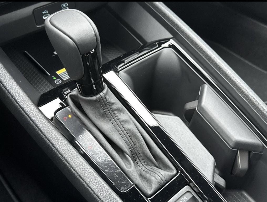 new 2025 Honda Accord Hybrid car, priced at $33,317