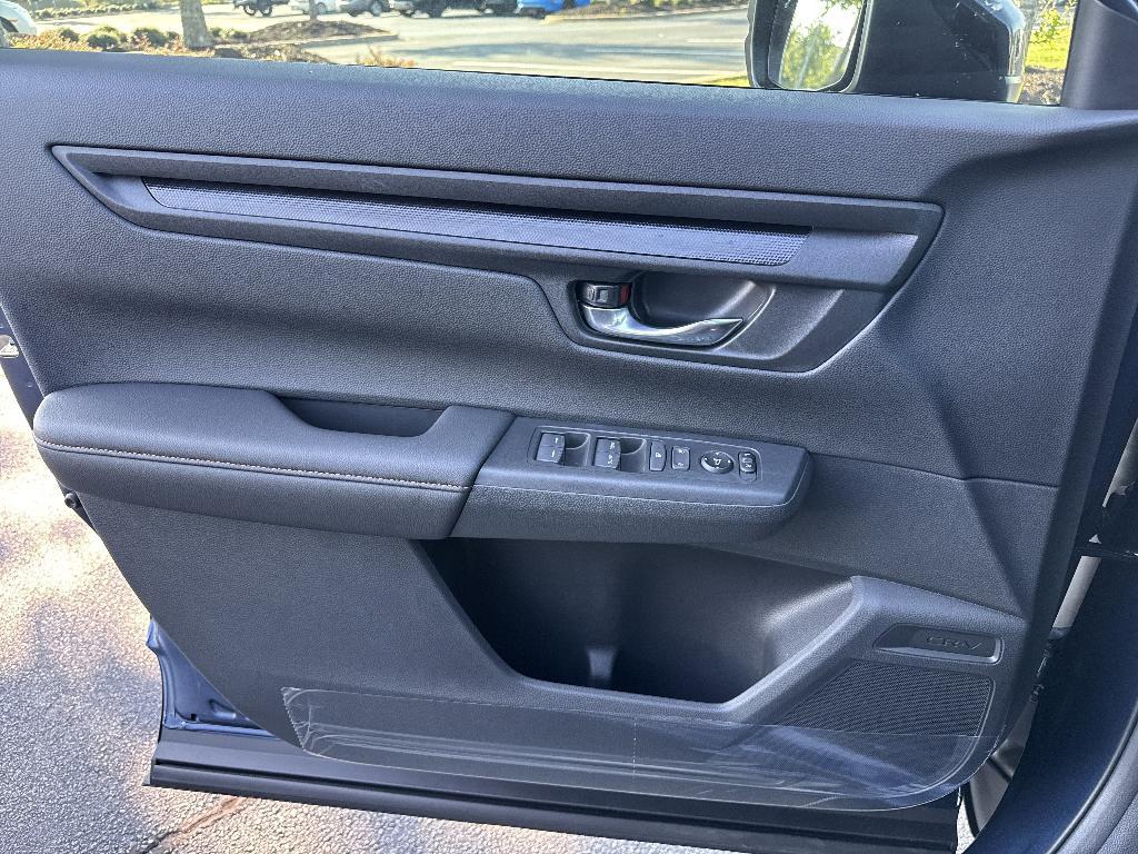 new 2026 Honda CR-V Hybrid car, priced at $35,415