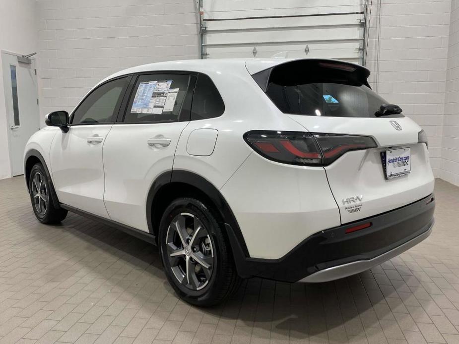 new 2025 Honda HR-V car, priced at $30,397