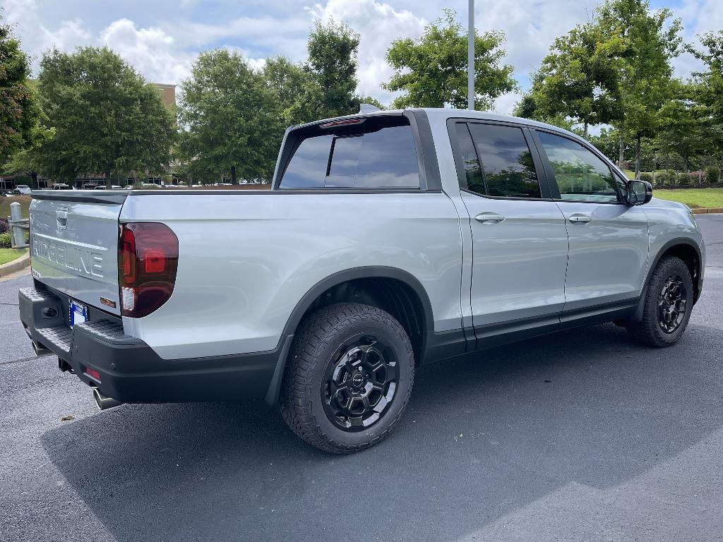 new 2025 Honda Ridgeline car, priced at $45,865