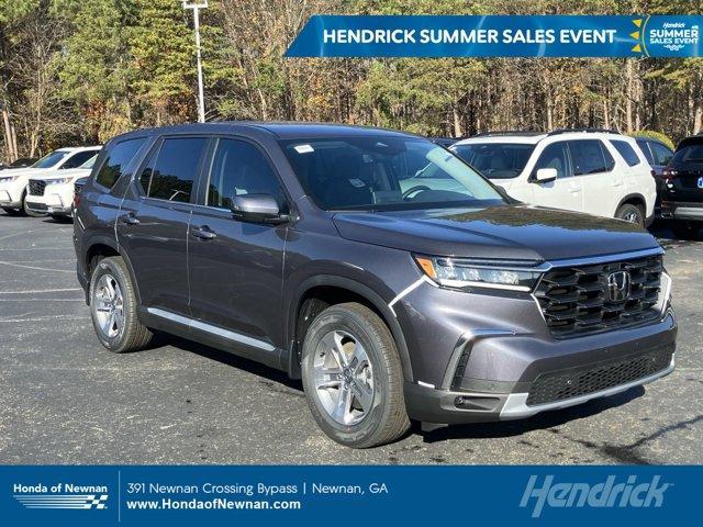 new 2025 Honda Pilot car, priced at $42,257