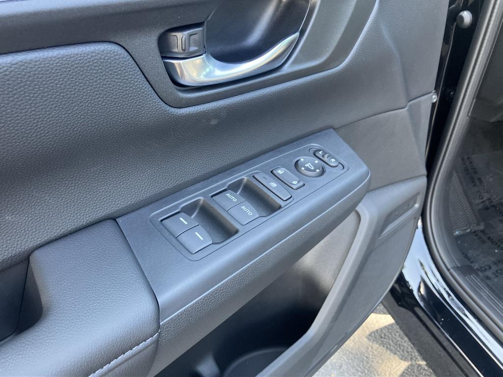 new 2026 Honda CR-V car, priced at $33,060