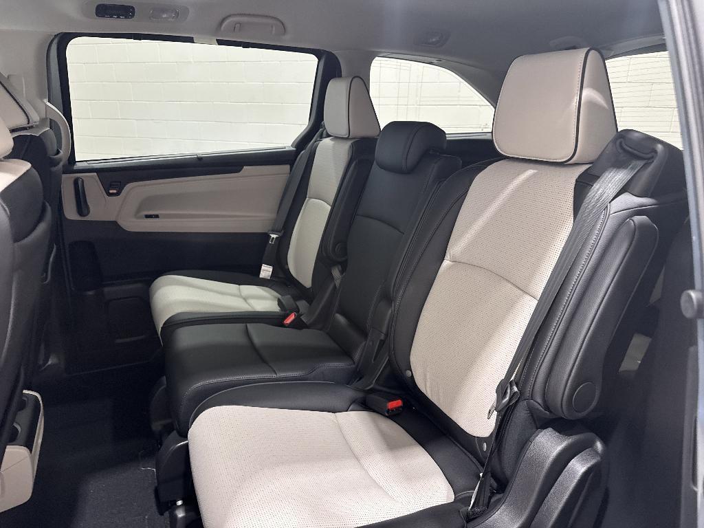 new 2025 Honda Odyssey car, priced at $49,341