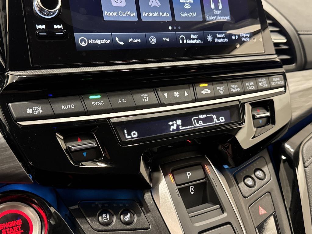 new 2025 Honda Odyssey car, priced at $49,767