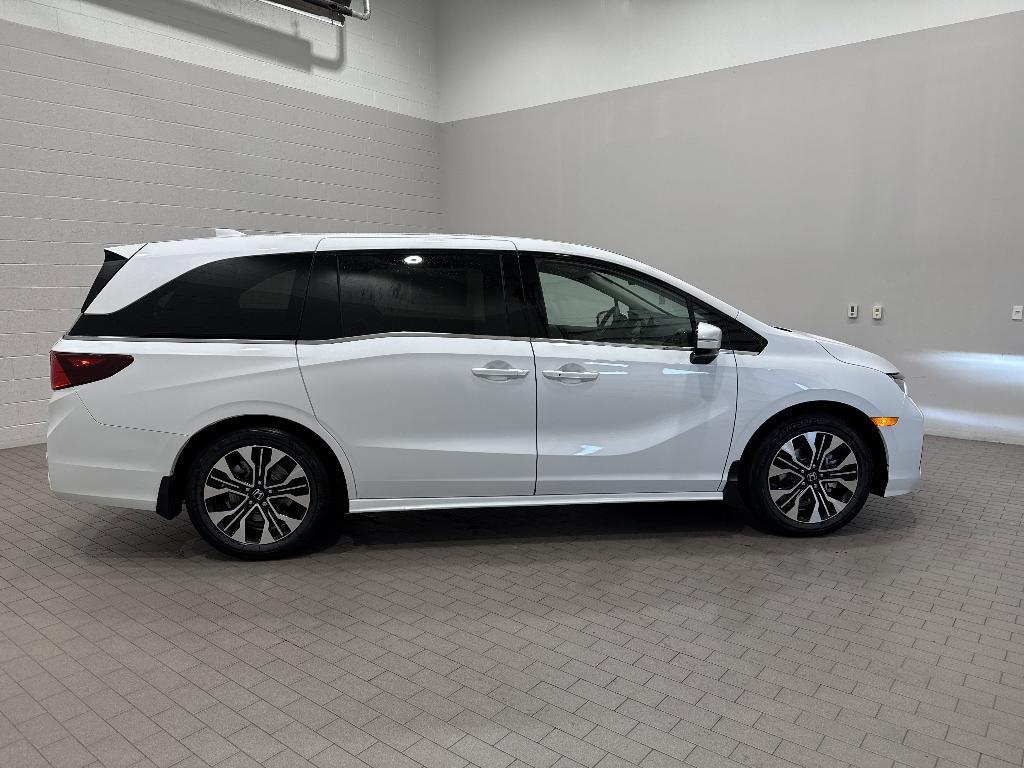 new 2025 Honda Odyssey car, priced at $49,767