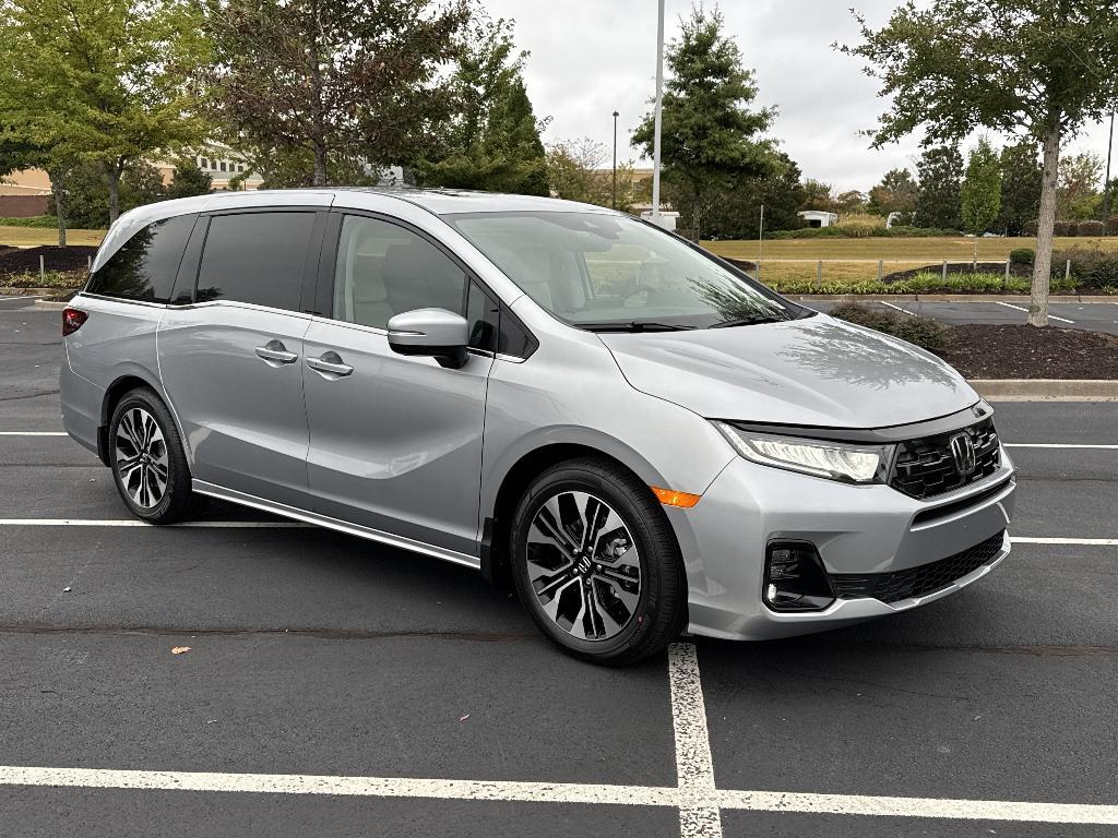 new 2026 Honda Odyssey car, priced at $51,062