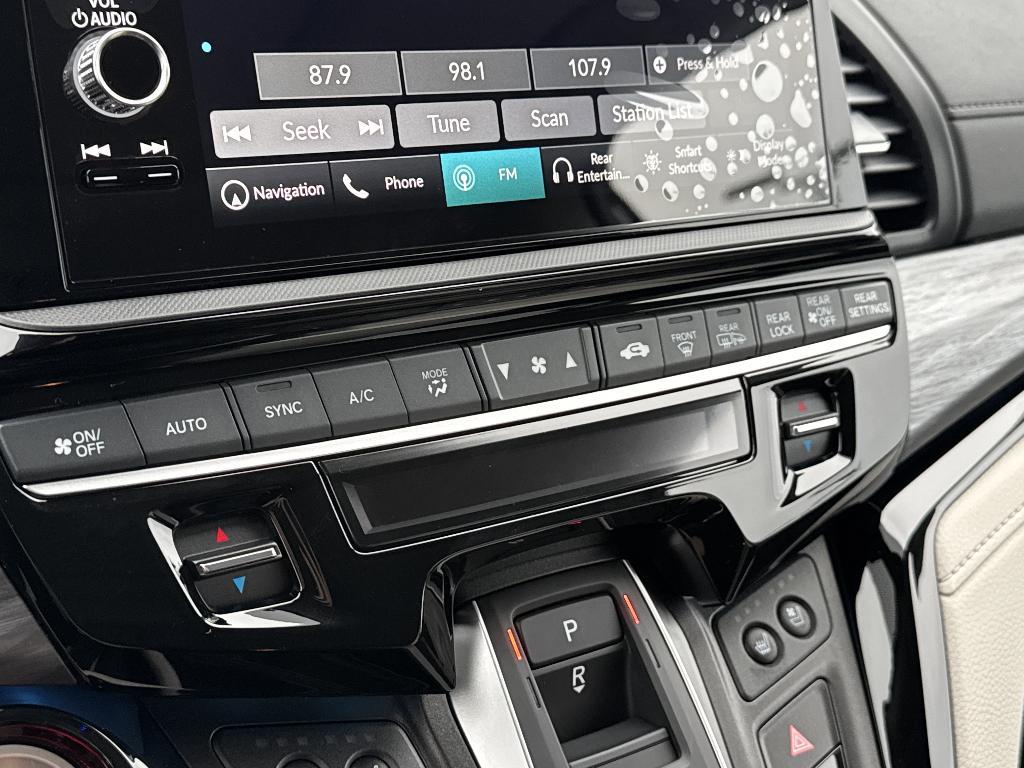 new 2026 Honda Odyssey car, priced at $51,062