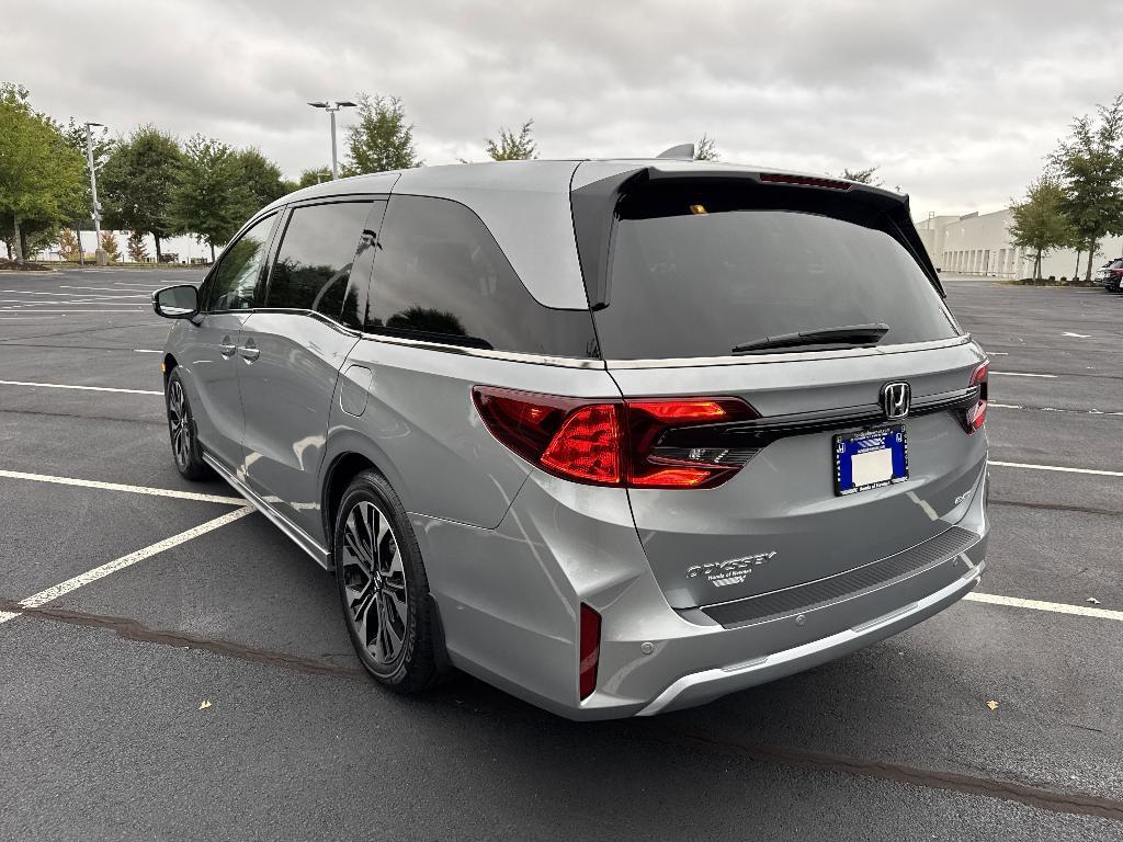 new 2026 Honda Odyssey car, priced at $51,062