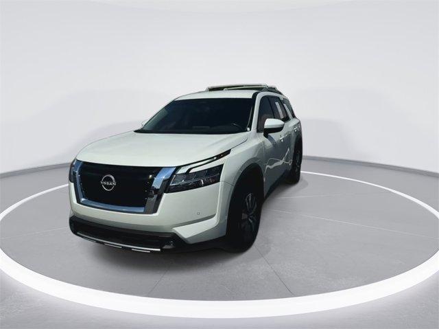 used 2022 Nissan Pathfinder car, priced at $26,998