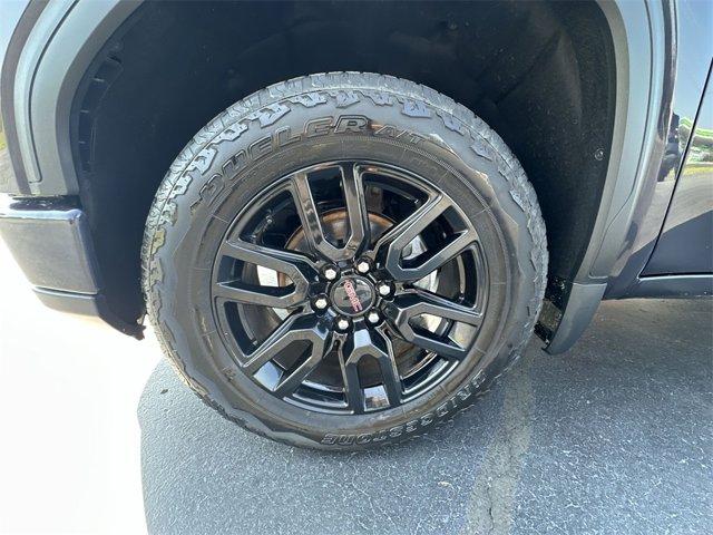 used 2022 GMC Sierra 1500 car, priced at $41,995