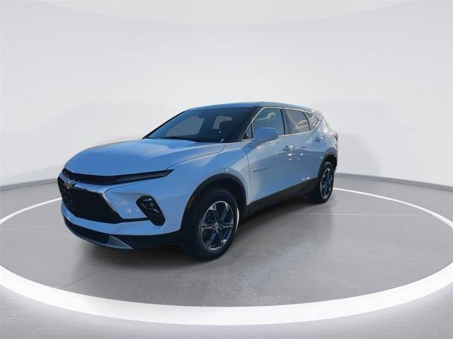 new 2025 Chevrolet Blazer car, priced at $38,952