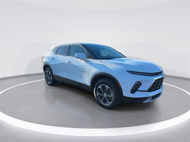 new 2025 Chevrolet Blazer car, priced at $38,952