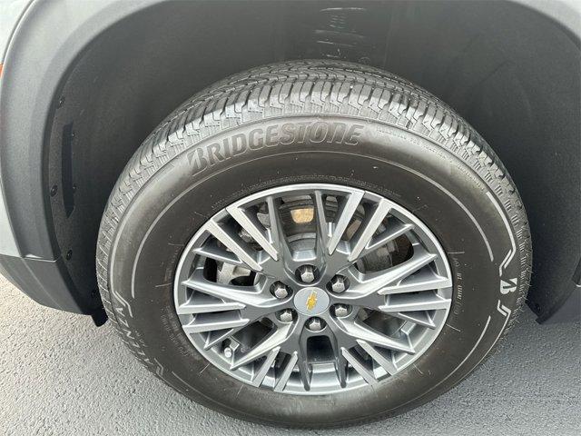 used 2024 Chevrolet Traverse car, priced at $41,395