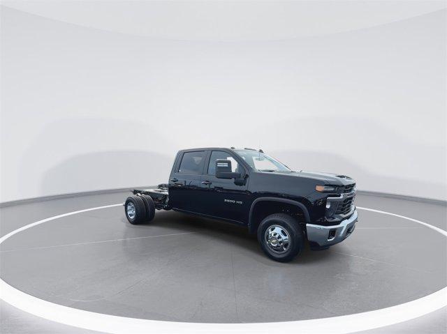 new 2025 Chevrolet Silverado 3500 car, priced at $68,990