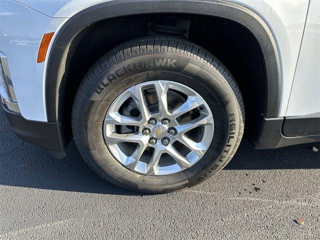 used 2023 Chevrolet Traverse car, priced at $28,975