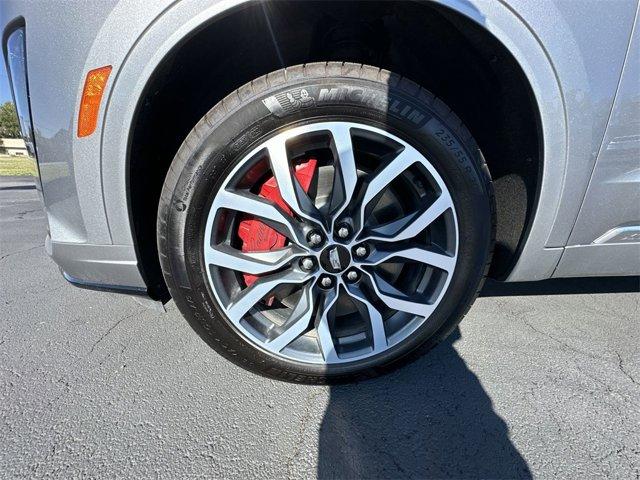 used 2024 Cadillac XT6 car, priced at $53,965