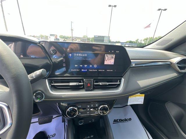 new 2025 Chevrolet TrailBlazer car, priced at $32,530