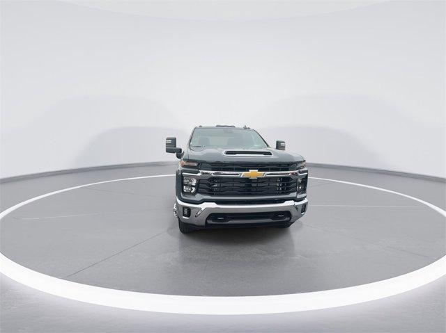 new 2025 Chevrolet Silverado 3500 car, priced at $68,900