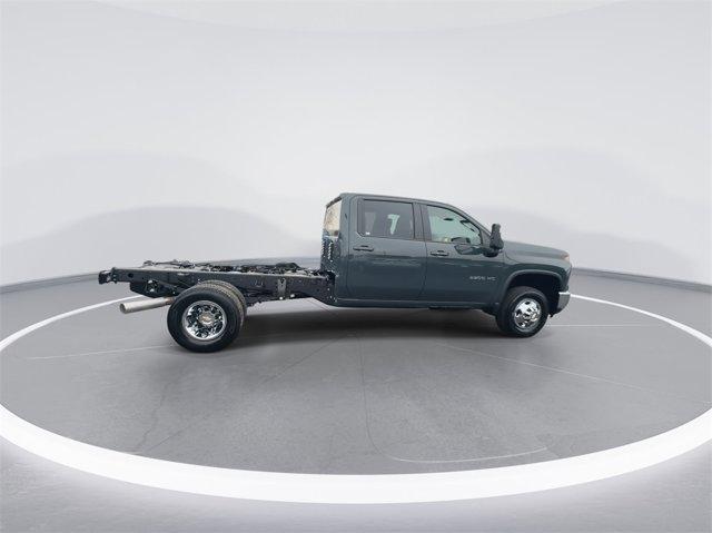 new 2025 Chevrolet Silverado 3500 car, priced at $68,900