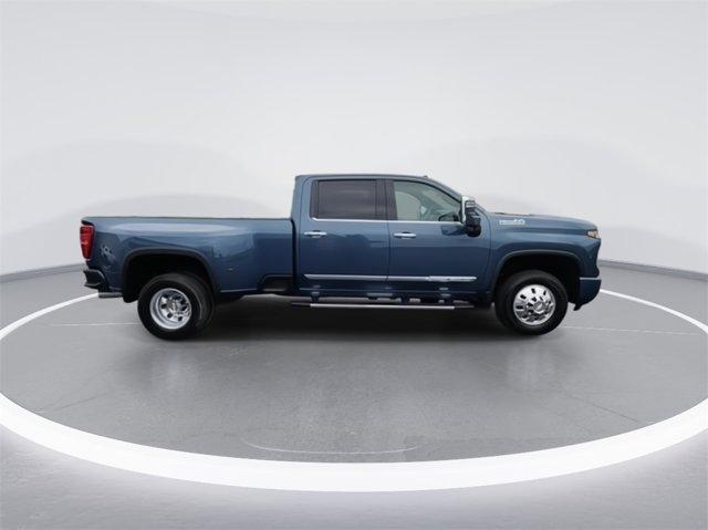 new 2025 Chevrolet Silverado 3500 car, priced at $87,465