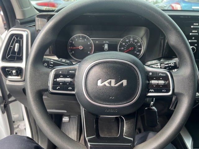 used 2023 Kia Sorento car, priced at $25,998