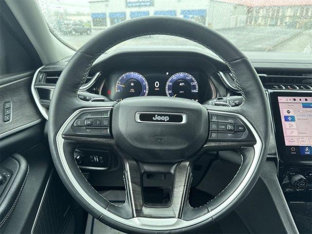 used 2022 Jeep Grand Cherokee car, priced at $29,997