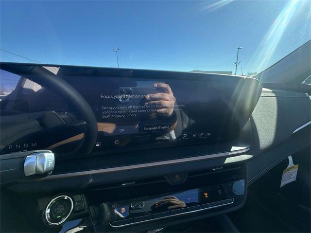 new 2025 Buick Envision car, priced at $39,390