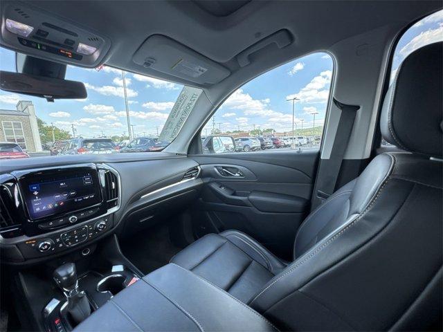 used 2021 Chevrolet Traverse car, priced at $35,865