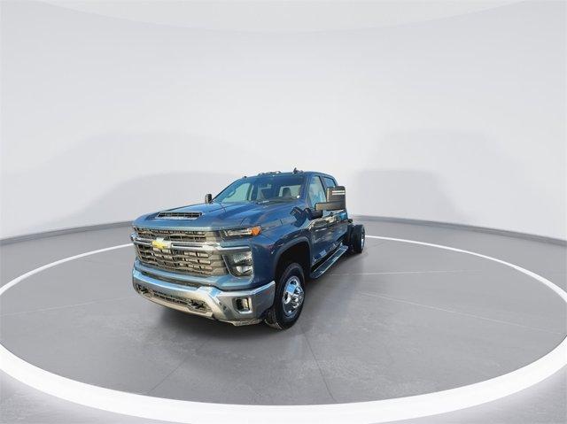 new 2025 Chevrolet Silverado 3500 car, priced at $67,650