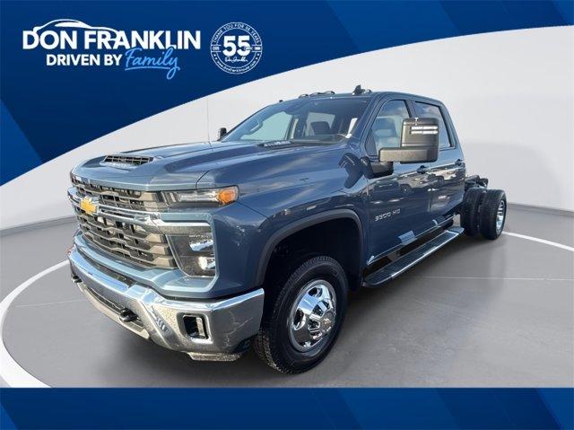 new 2025 Chevrolet Silverado 3500 car, priced at $67,650