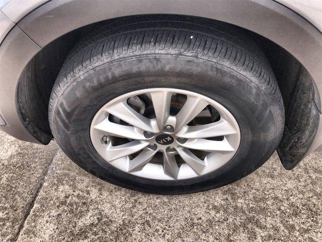 used 2020 Kia Sorento car, priced at $13,900