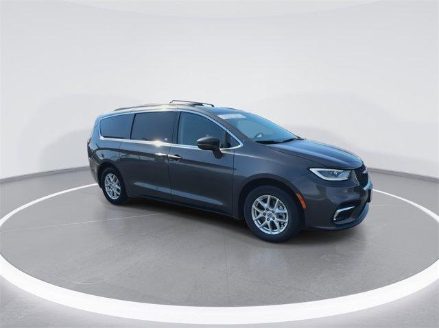 used 2022 Chrysler Pacifica car, priced at $26,875