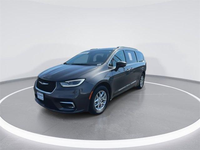 used 2022 Chrysler Pacifica car, priced at $26,875