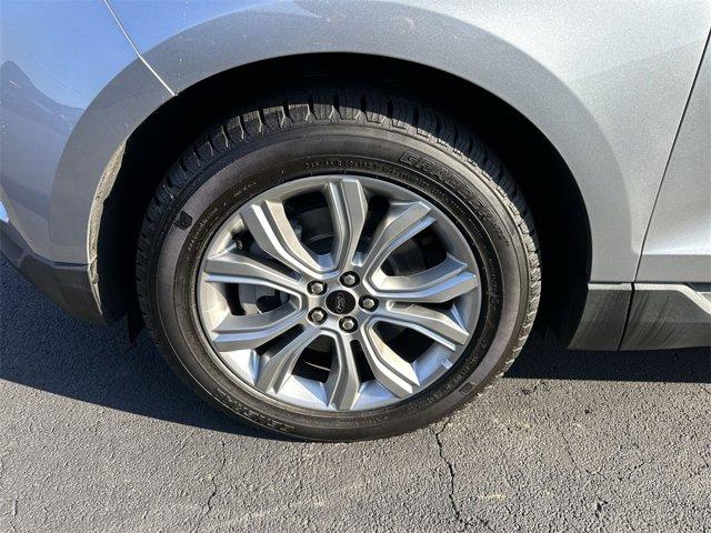 used 2024 Ford Edge car, priced at $29,274