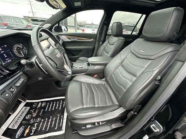 used 2023 Cadillac XT6 car, priced at $46,995